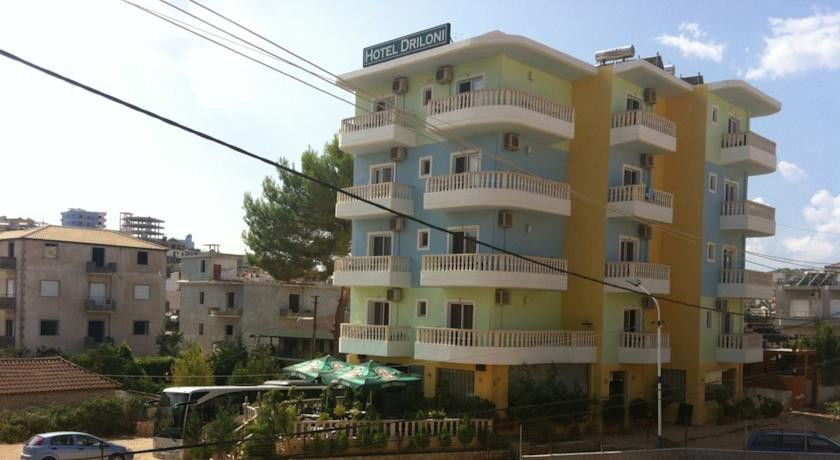 Hotel Driloni Ксамил Екстериор снимка
